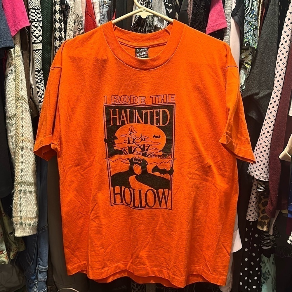 Halloween spooky I rode the haunted hallow vintage made in USA single stitch tee
